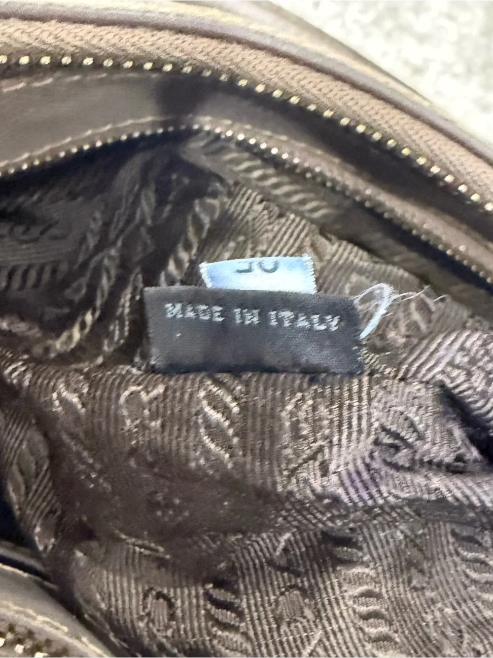 Prada saffiano lux